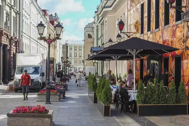 The Benefits of Investing in Collateral Property in Russia